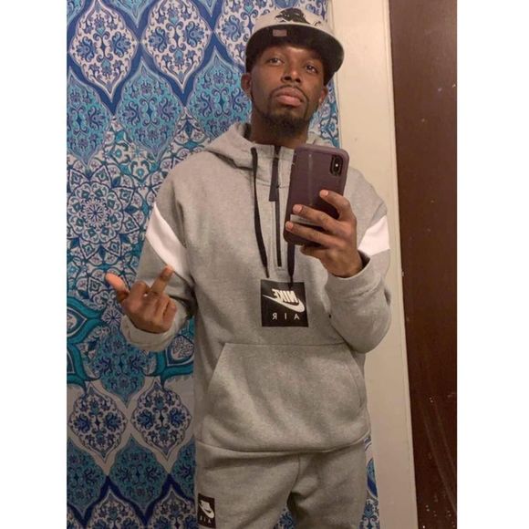 Meet your Posher, Thomas - Picture 1 of 1